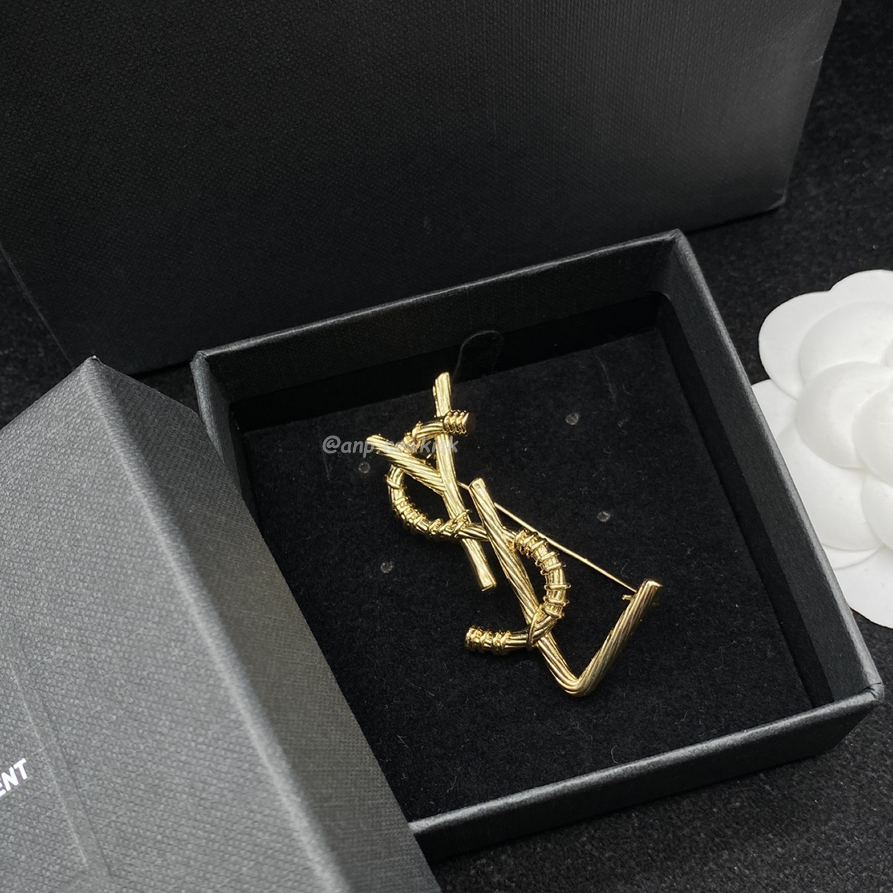 Saint Laurent Ysl Brooch (8) - www.newkick.vip